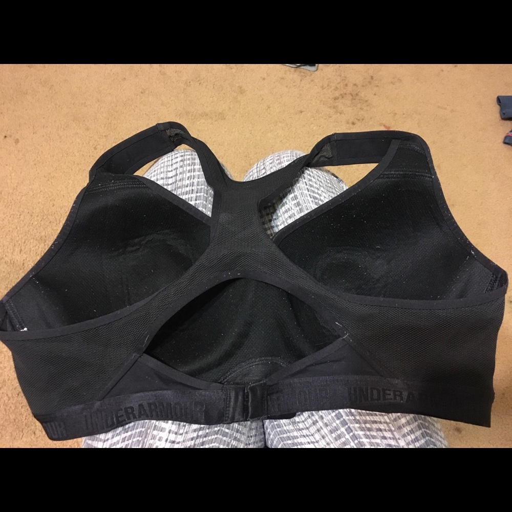 Under Armor Sports Bra